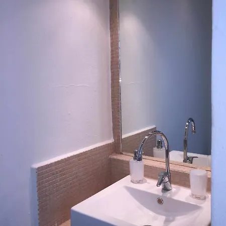 Edsenses Apto Infinity Apartament *